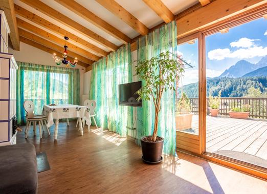 Suite Panorama with antique oven