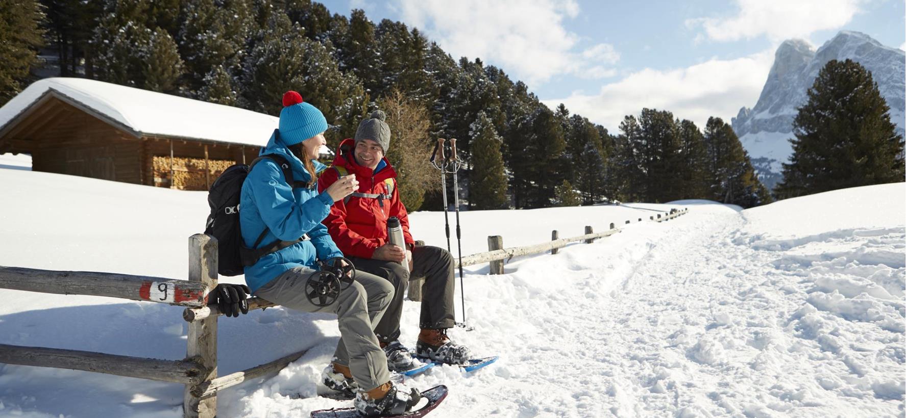 Pause während der Schneeschuhwanderung