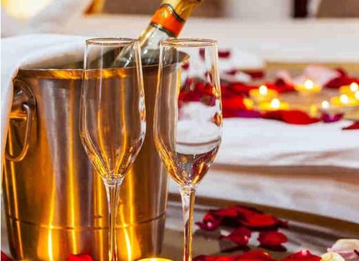 Romantic room decoration
