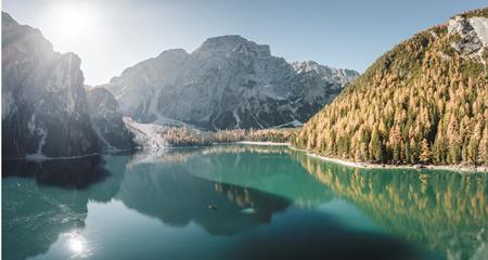 Tausend Farben am Pragser Wildsee
