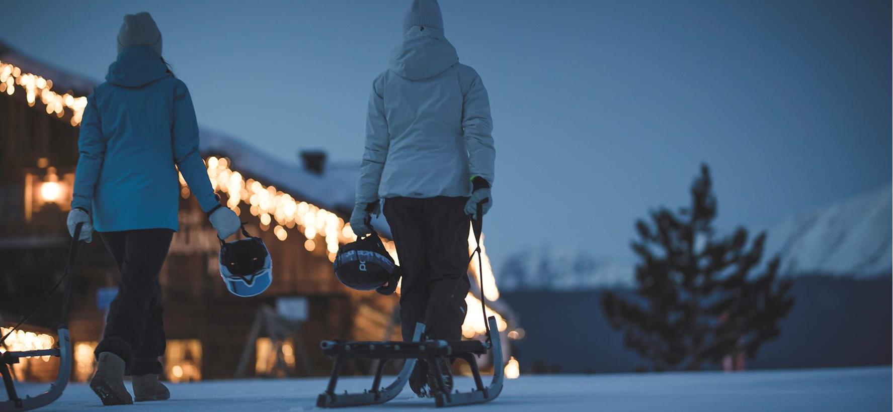 Night tobogganing