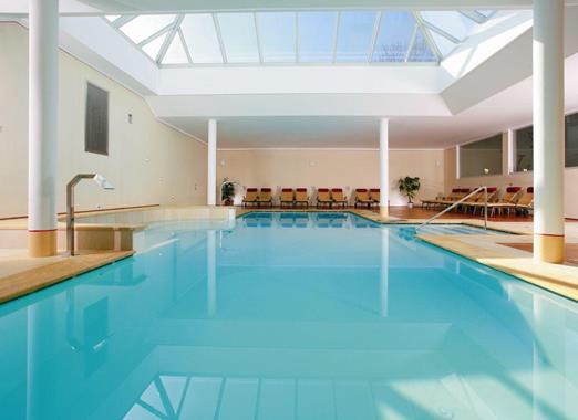 hotel-villa-stefania-swimming-pool