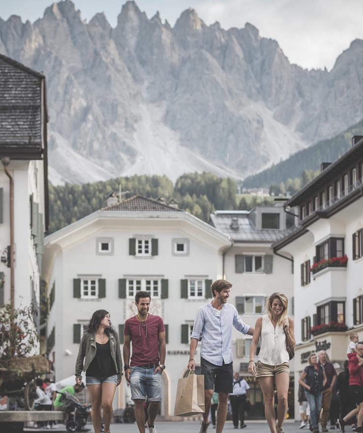 La zona pedonale di San Candido